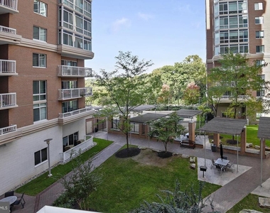 3101 N Hampton Drive - Photo Thumbnail 10