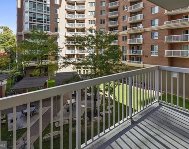 3101 N Hampton Drive - Photo Thumbnail 9