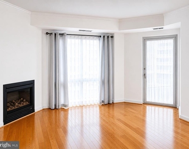 3101 N Hampton Drive - Photo Thumbnail 3