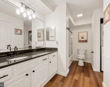 3307 Wyndham Circle - Photo Thumbnail 17