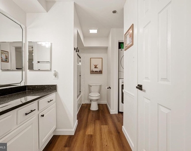 3307 Wyndham Circle - Photo Thumbnail 18
