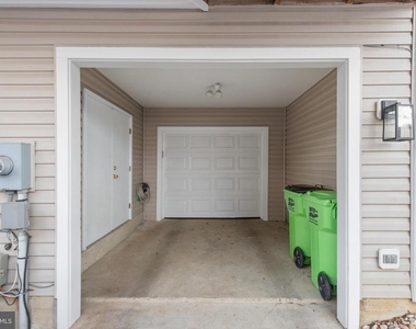 170 Martin Lane - Photo Thumbnail 39