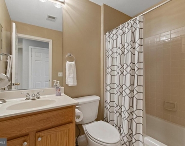 170 Martin Lane - Photo Thumbnail 33