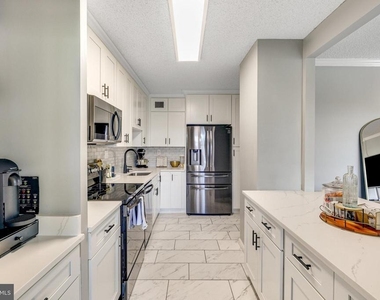 5500 Holmes Run Parkway - Photo Thumbnail 7