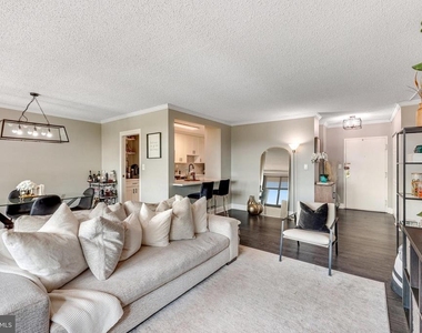 5500 Holmes Run Parkway - Photo Thumbnail 2