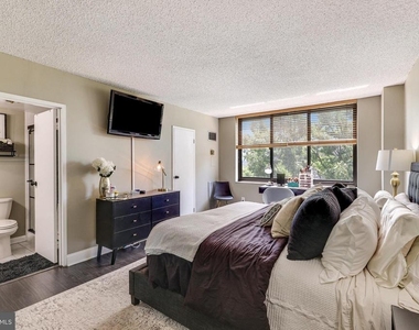 5500 Holmes Run Parkway - Photo Thumbnail 22