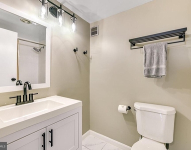 5500 Holmes Run Parkway - Photo Thumbnail 32