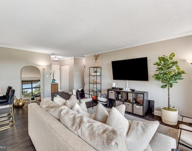 5500 Holmes Run Parkway - Photo Thumbnail 15