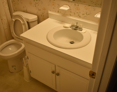 209 Reynolds N - Photo Thumbnail 22