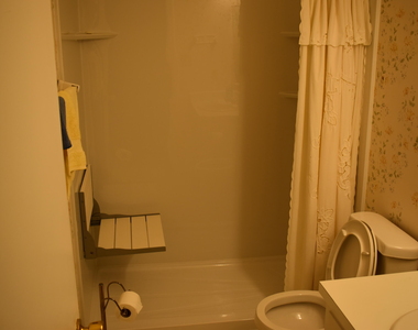 209 Reynolds N - Photo Thumbnail 21