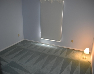 209 Reynolds N - Photo Thumbnail 18