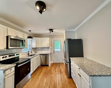 816 S State Street - Photo Thumbnail 6
