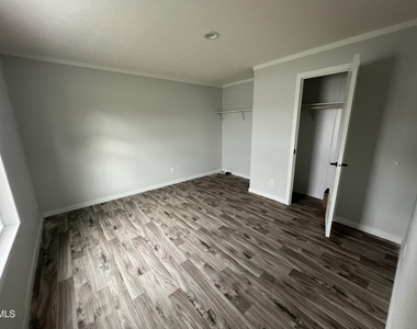 46 Pine Forest Way - Photo Thumbnail 3
