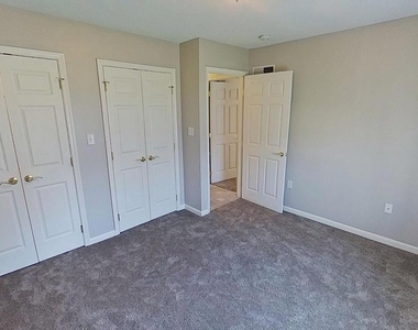 1377 Village Drive - Photo Thumbnail 7