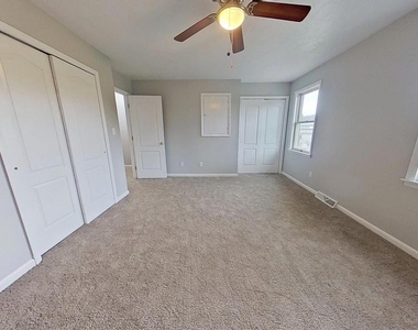 212 Ark Drive - Photo Thumbnail 1