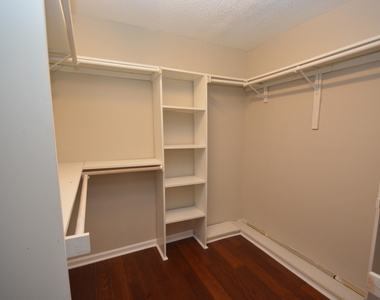 3406 Weatherby Drive - Photo Thumbnail 11