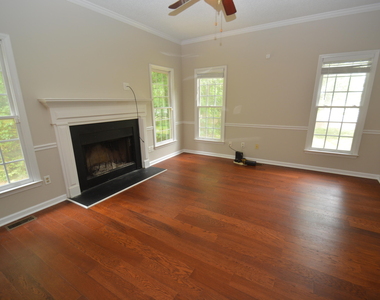 3406 Weatherby Drive - Photo Thumbnail 4