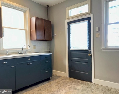 743 Madison Avenue - Photo Thumbnail 8