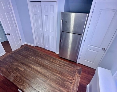 1991 N 63rd Street - Photo Thumbnail 6