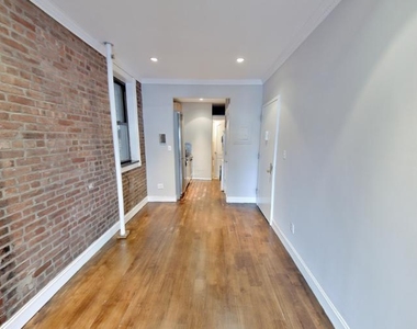 49th st 10th Ave., Unit 4c - Photo Thumbnail 4