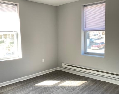 6001 N 17th Street - Photo Thumbnail 14