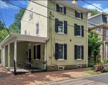 23 W Walnut Lane - Photo Thumbnail 2