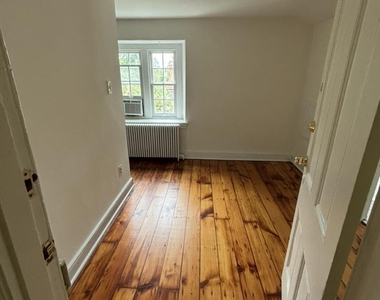 23 W Walnut Lane - Photo Thumbnail 12