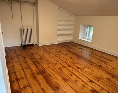 23 W Walnut Lane - Photo Thumbnail 7