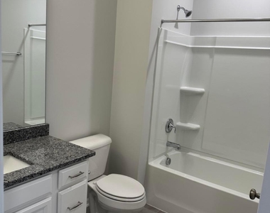 1078 Manorhaven Drive - Photo Thumbnail 20