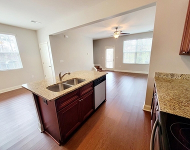 3944 Volkswalk Place - Photo Thumbnail 13