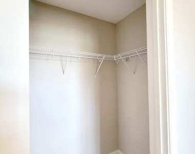 3944 Volkswalk Place - Photo Thumbnail 26
