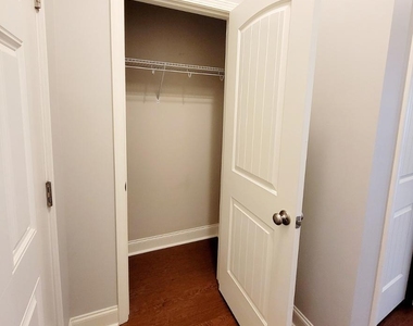 3944 Volkswalk Place - Photo Thumbnail 2
