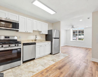 1050 E Montgomery Avenue - Photo Thumbnail 1