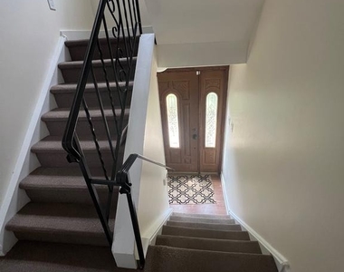 9911 Lackland Drive - Photo Thumbnail 4
