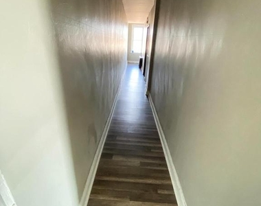 2930 Frankford Avenue - Photo Thumbnail 9
