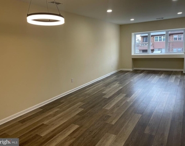 2411-00 Tremont Street - Photo Thumbnail 2