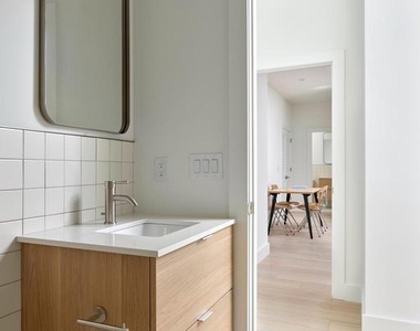 2406 Frankford Avenue - Photo Thumbnail 7