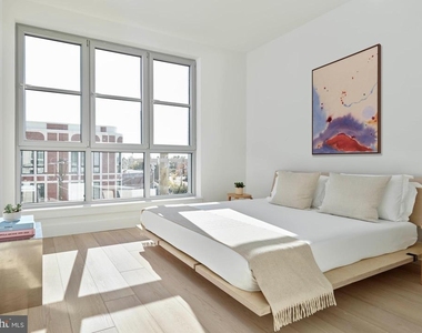 2406 Frankford Avenue - Photo Thumbnail 6