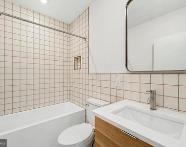 2406 Frankford Avenue - Photo Thumbnail 8