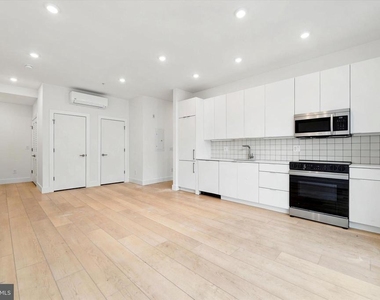 2406 Frankford Avenue - Photo Thumbnail 1