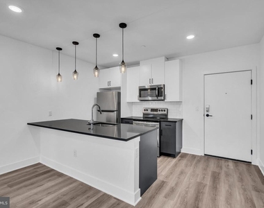330 Cecil B Moore Avenue - Photo Thumbnail 1