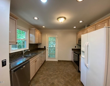 409 Killington Drive - Photo Thumbnail 2