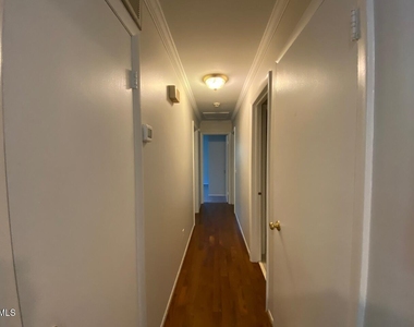 409 Killington Drive - Photo Thumbnail 6