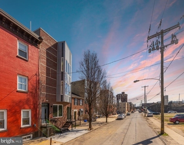 1423 N 8th Street - Photo Thumbnail 1