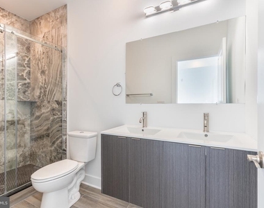 1423 N 8th Street - Photo Thumbnail 11