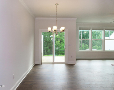 509 Brightleaf Road - Photo Thumbnail 5