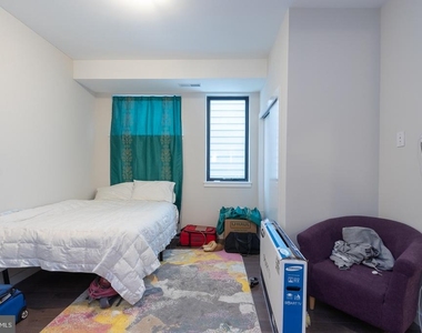 938 New Market Street - Photo Thumbnail 9