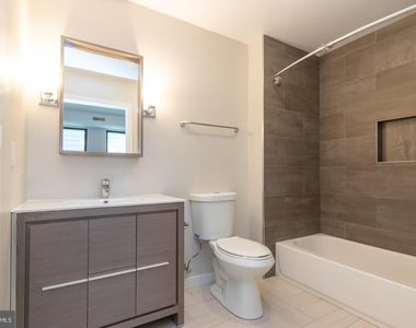 938 New Market Street - Photo Thumbnail 14