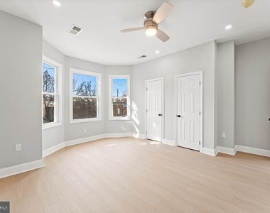 649 N 63rd Street - Photo Thumbnail 2