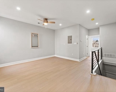 649 N 63rd Street - Photo Thumbnail 5